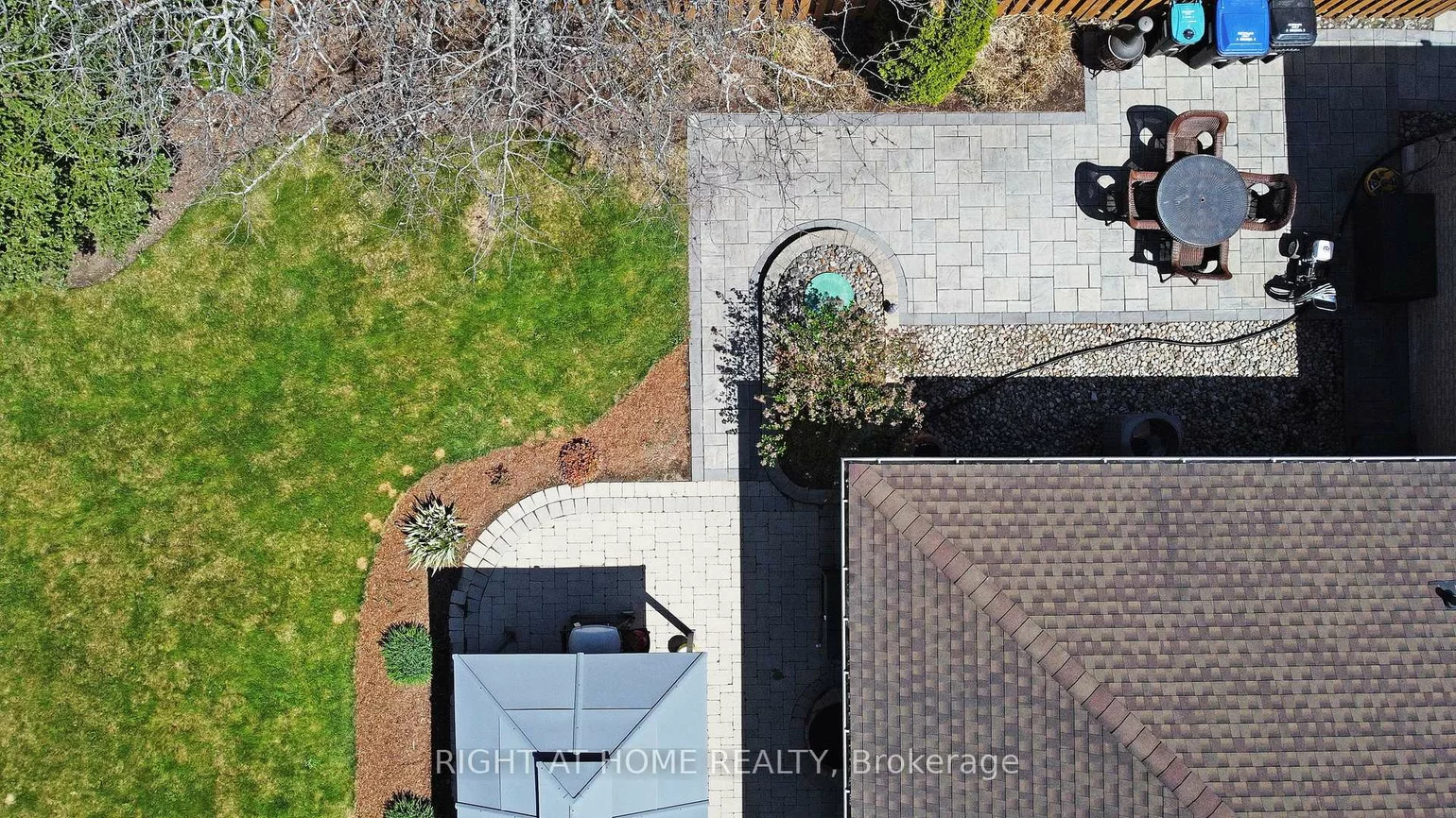 2706, Shering, Stroud, Innisfil