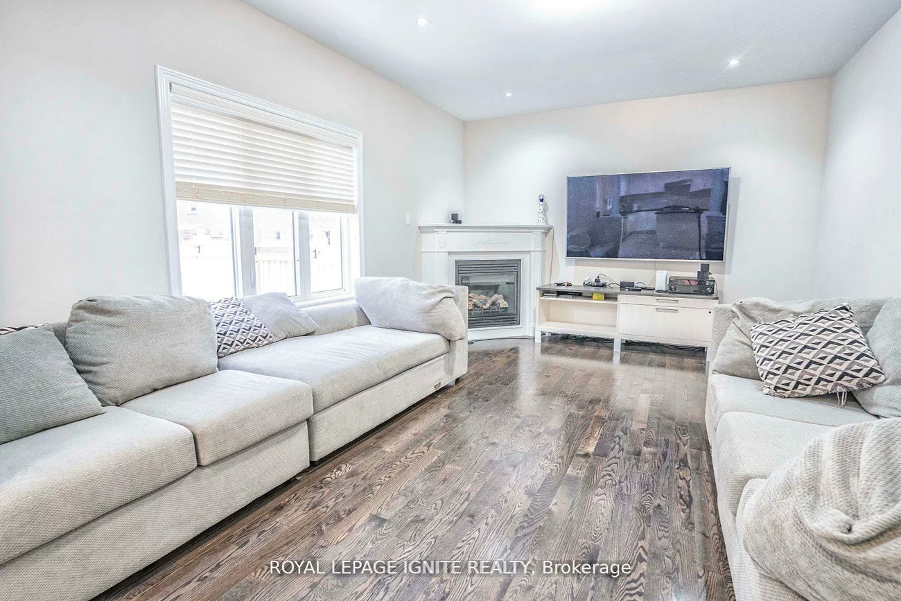 1382, Dallman, Lefroy, Innisfil