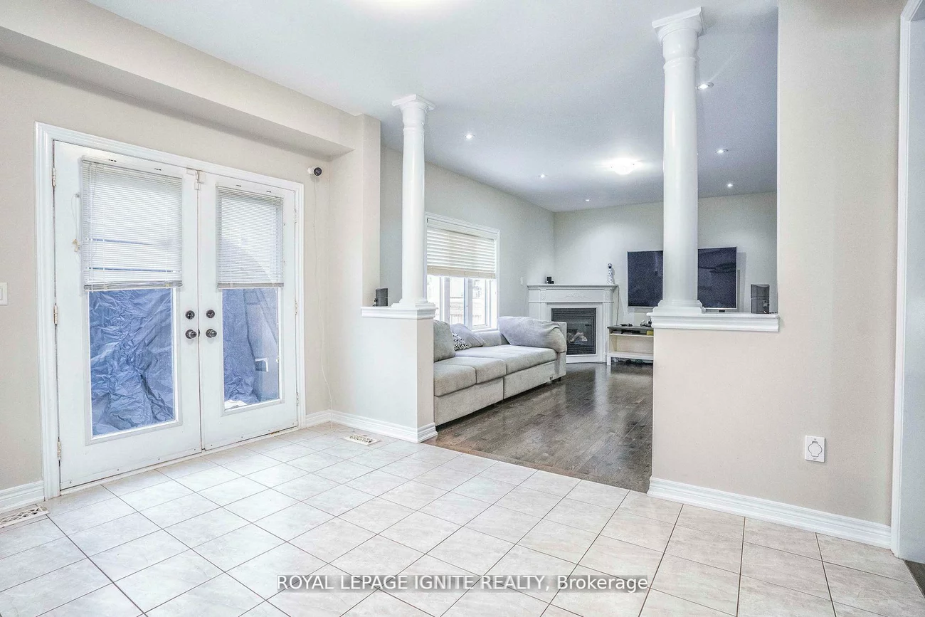 1382, Dallman, Lefroy, Innisfil