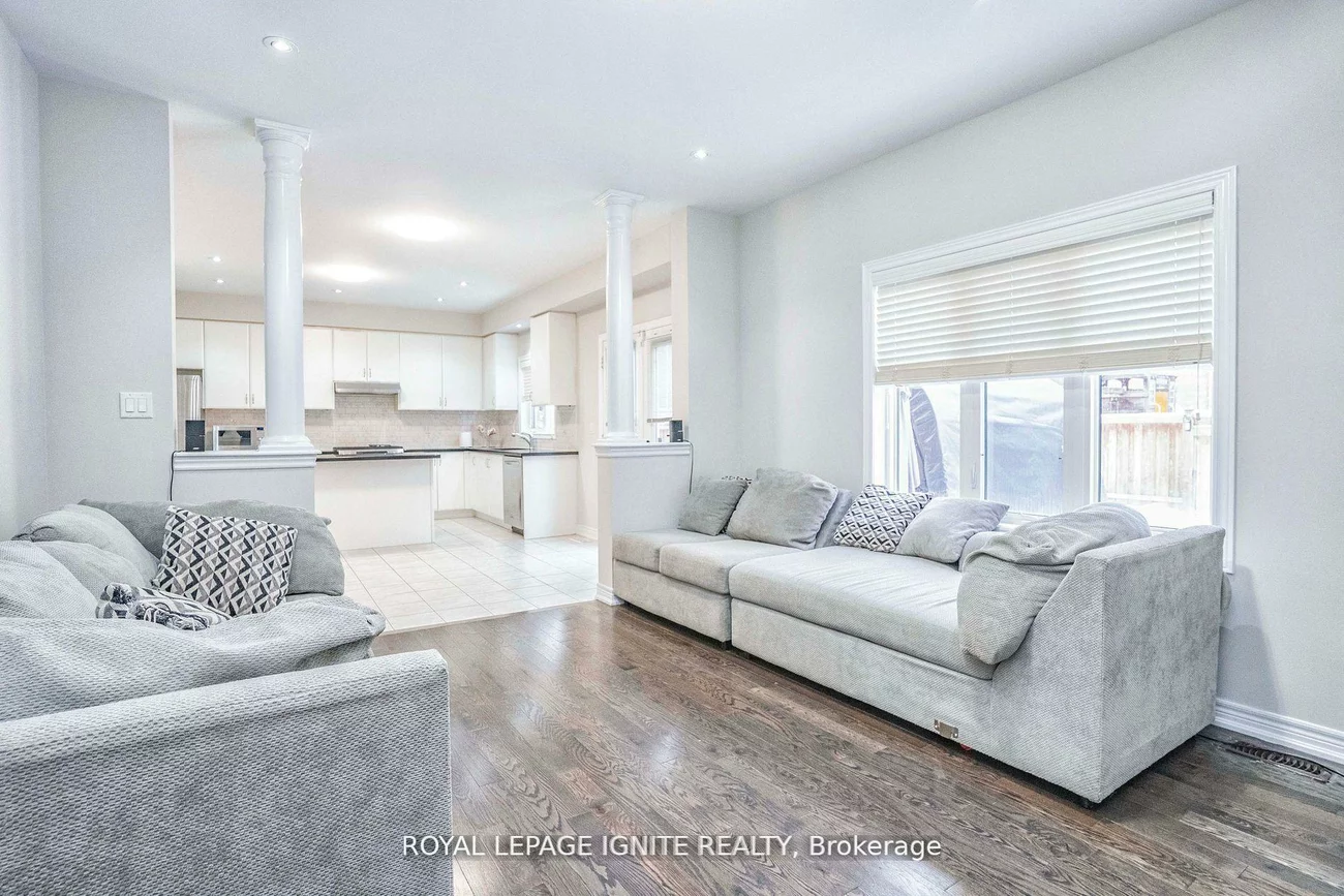 1382, Dallman, Lefroy, Innisfil