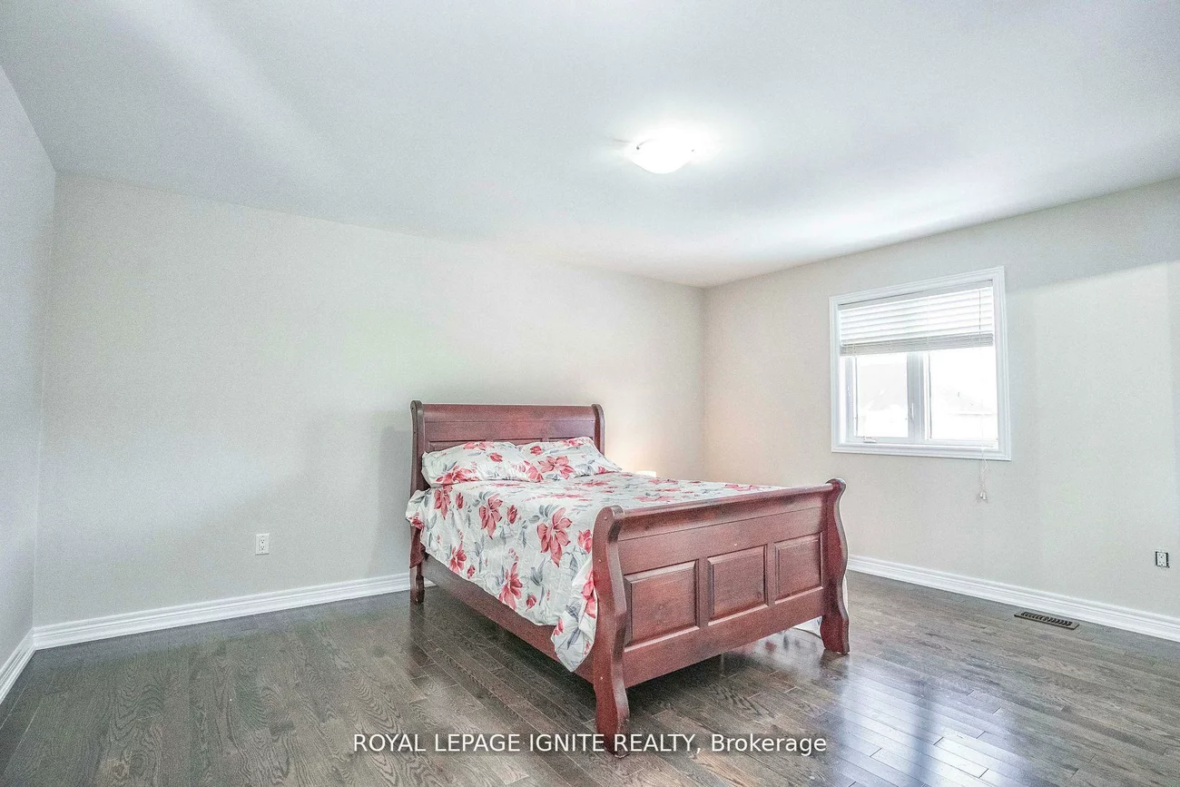 1382, Dallman, Lefroy, Innisfil