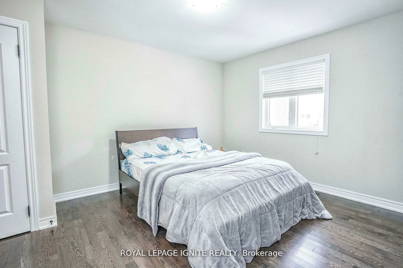 1382, Dallman, Lefroy, Innisfil