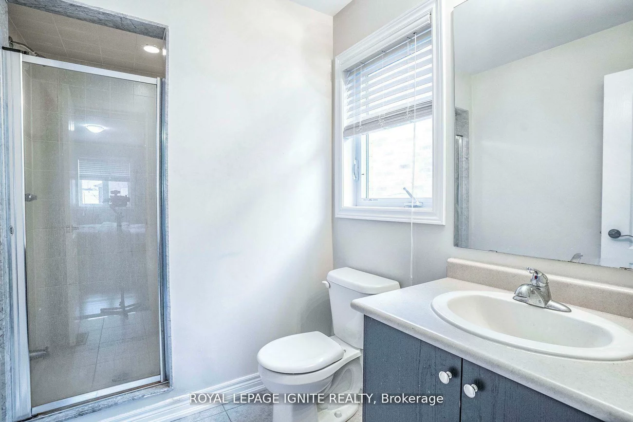 1382, Dallman, Lefroy, Innisfil