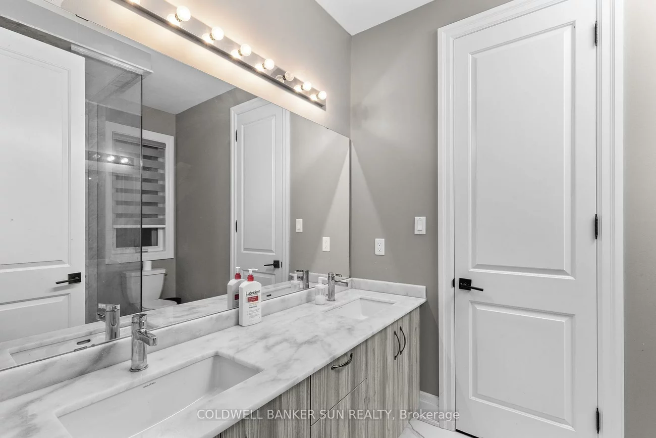 23, Mumberson, Cookstown, Innisfil