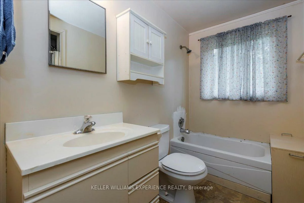 865, Blackwoods, Alcona, Innisfil