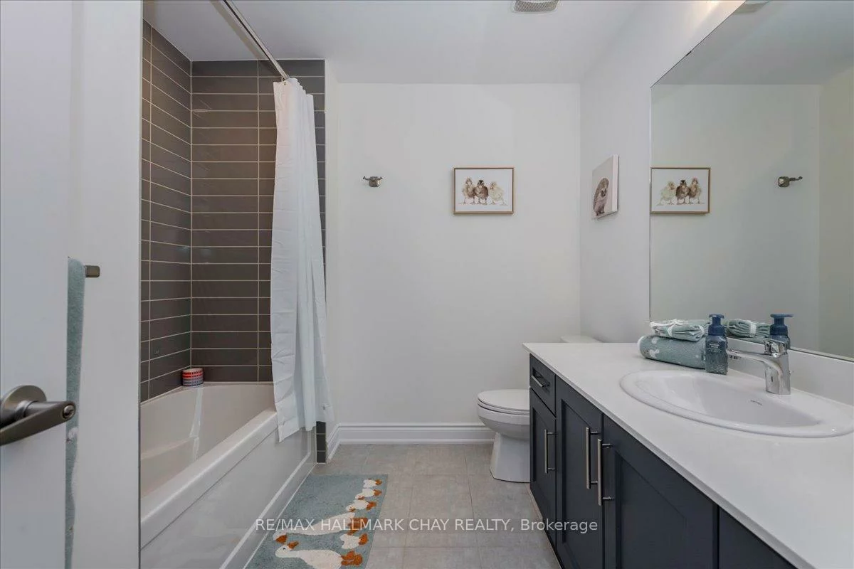 2127, Wilson, Alcona, Innisfil