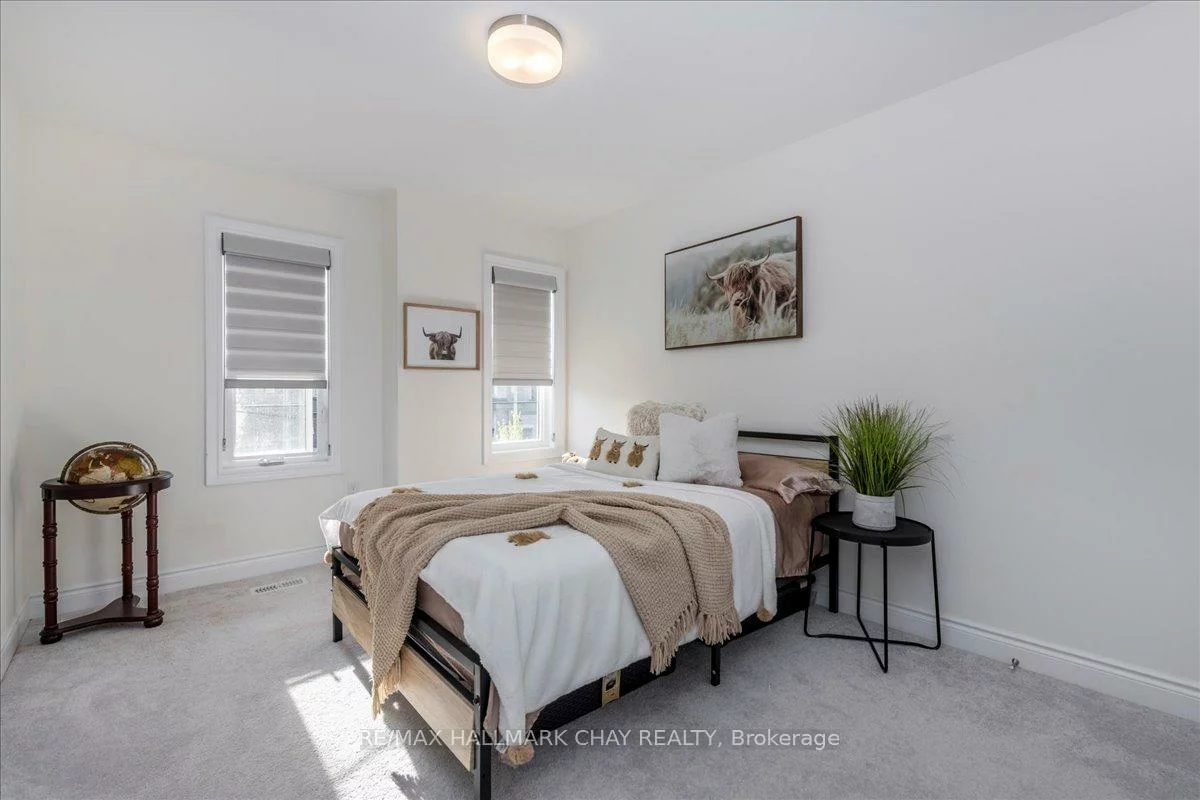 2127, Wilson, Alcona, Innisfil