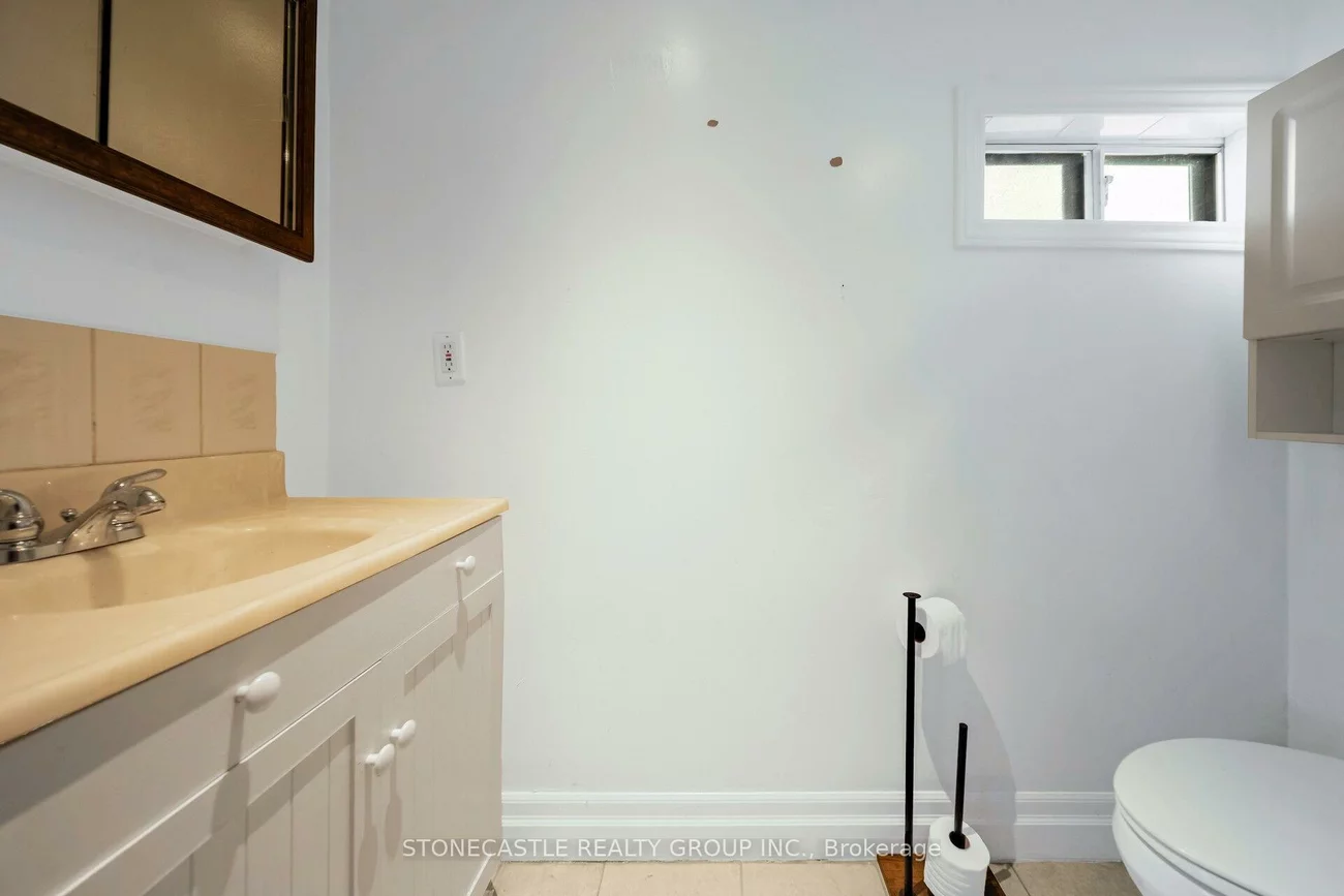 740, Lakelands, Alcona, Innisfil