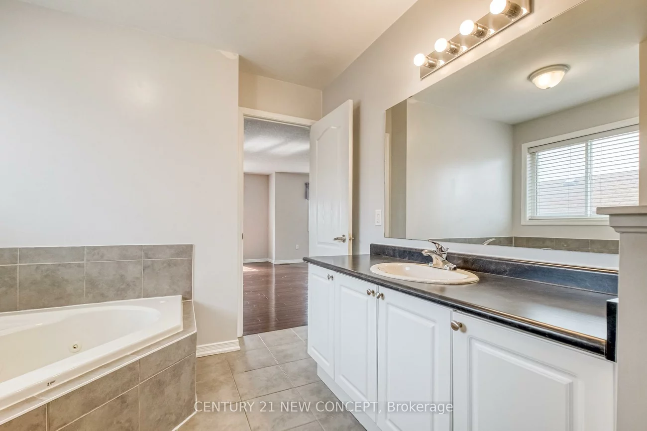 2174, Taggart Crt, Alcona, Innisfil