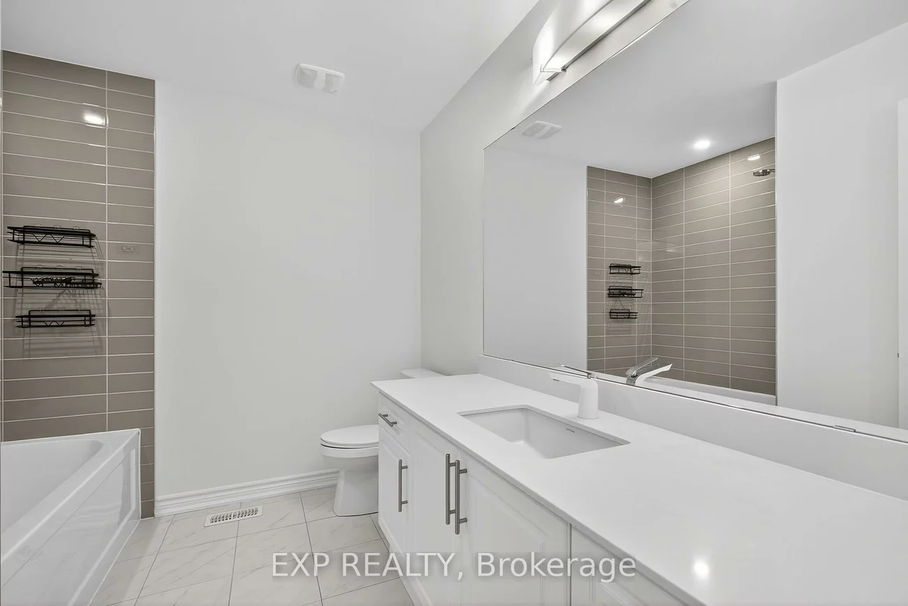 1467, Blackmore, Alcona, Innisfil