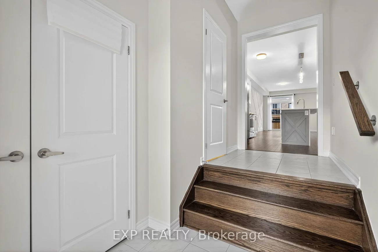 1467, Blackmore, Alcona, Innisfil