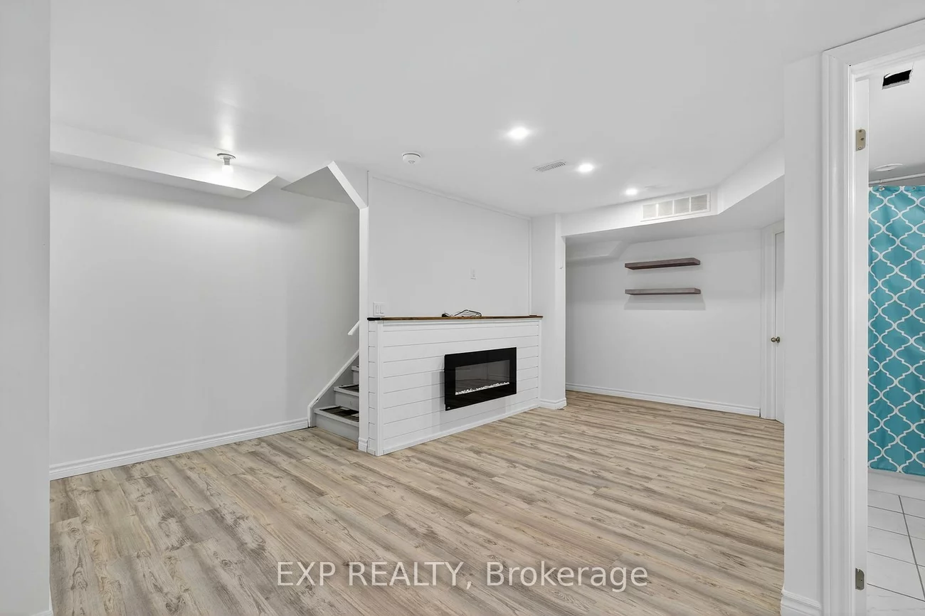 1467, Blackmore, Alcona, Innisfil