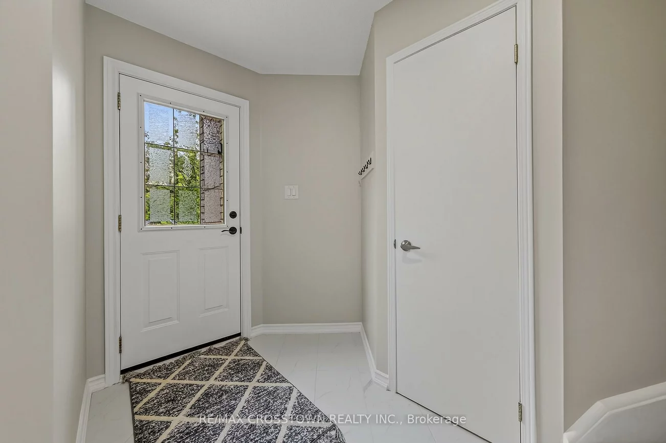 1271, Huron, Alcona, Innisfil