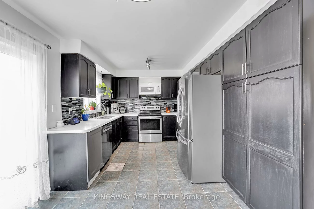1139, ORIOLE, Alcona, Innisfil