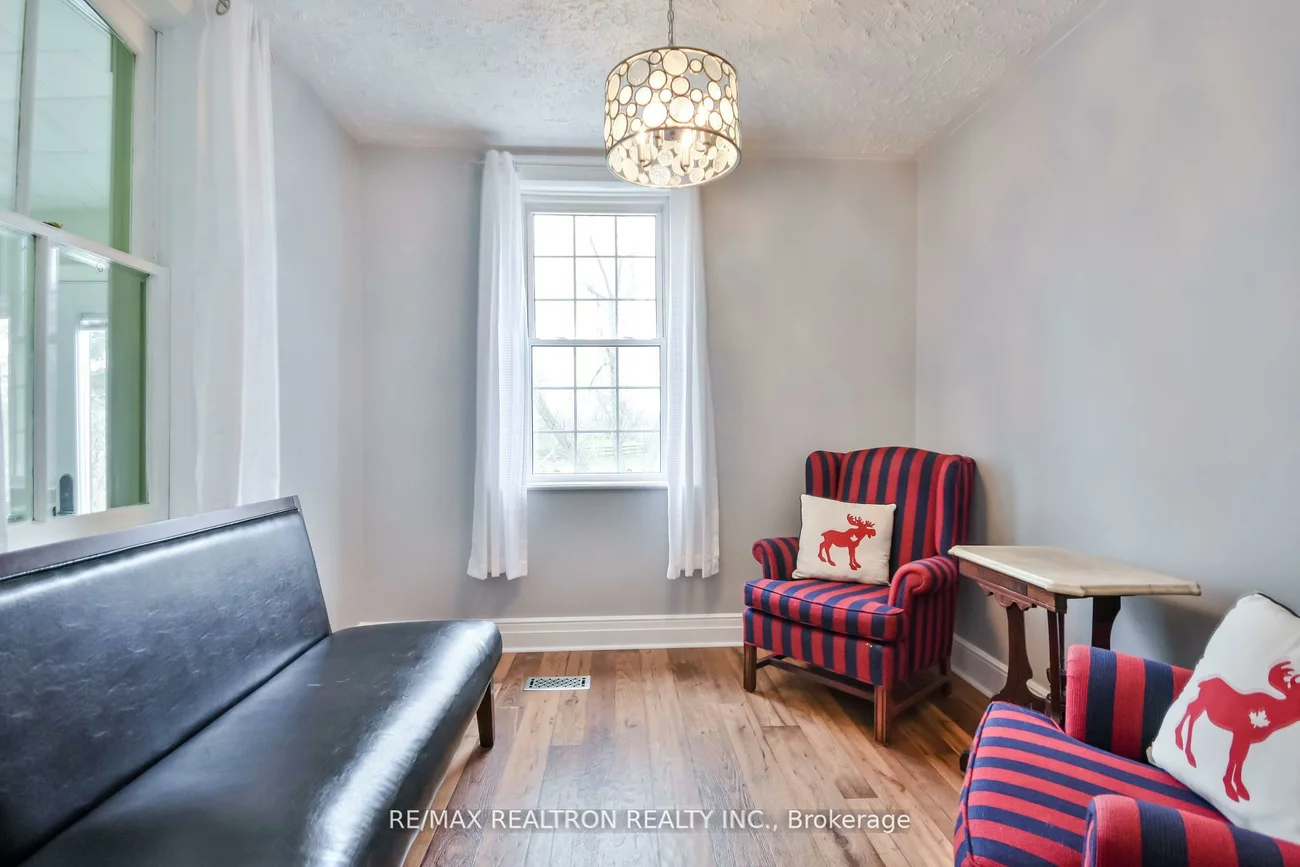5872, Yonge, Churchill, Innisfil