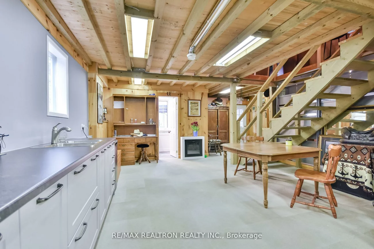 5872, Yonge, Churchill, Innisfil