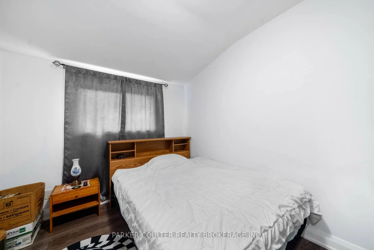 2364, Buchanan, Alcona, Innisfil