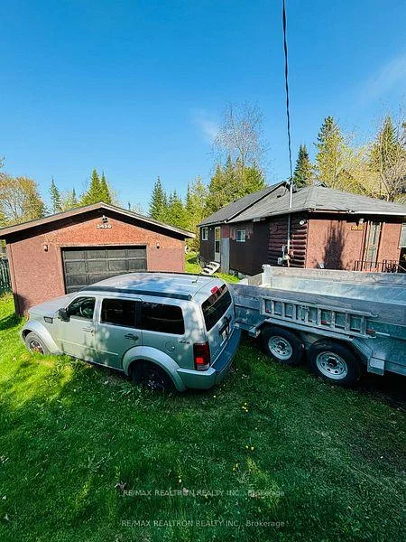 2439, Wallace, Alcona, Innisfil
