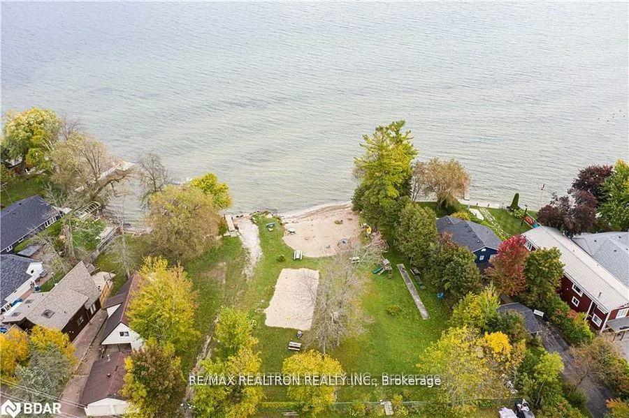 2439, Wallace, Alcona, Innisfil