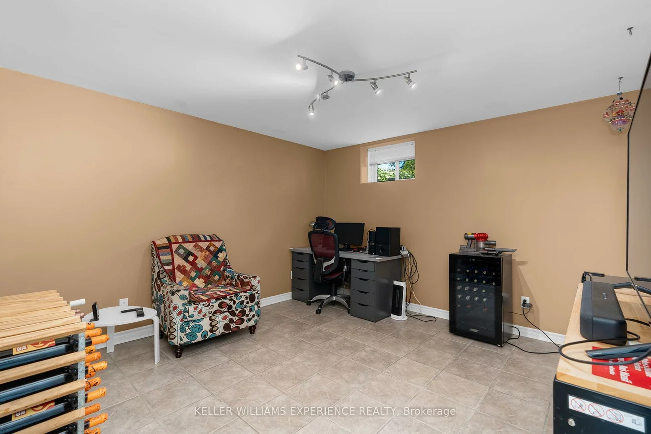 2049, MOUNTBATTEN, Alcona, Innisfil