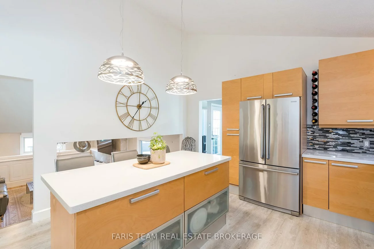 210, Parkview, Churchill, Innisfil