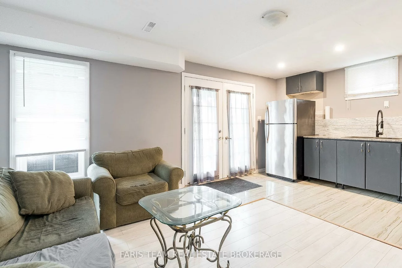 1373, Hunter, Alcona, Innisfil