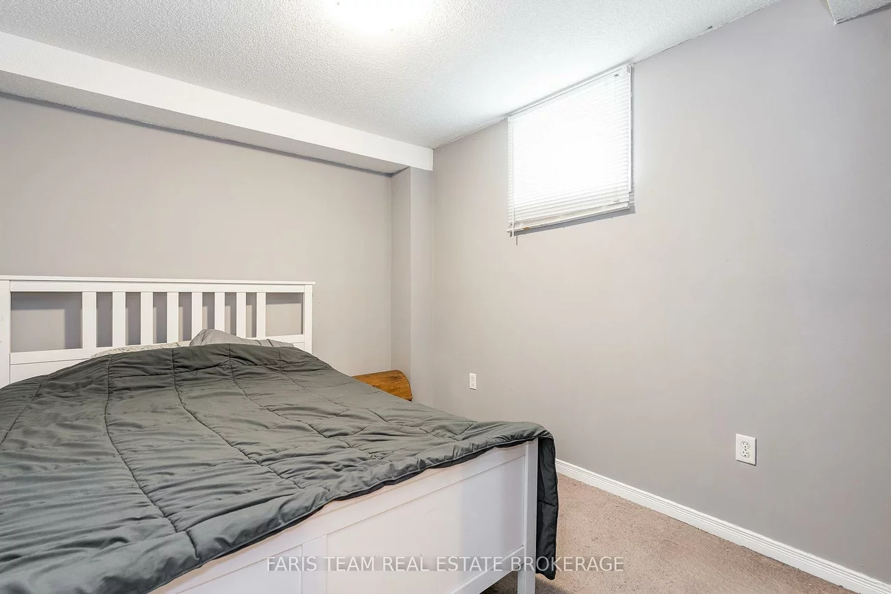1373, Hunter, Alcona, Innisfil