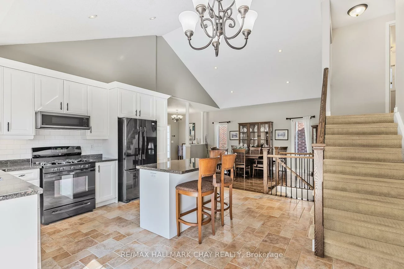 1143, Booth, Alcona, Innisfil