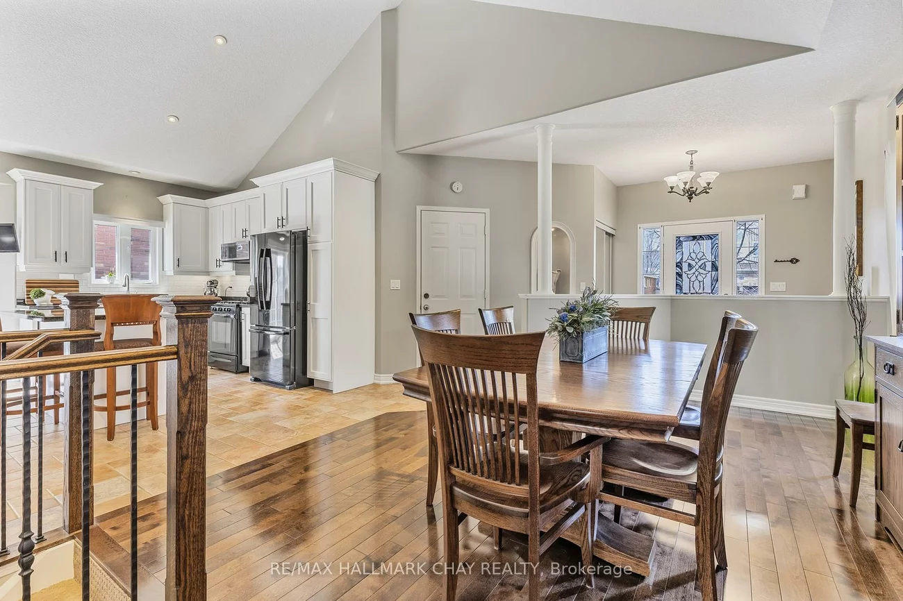 1143, Booth, Alcona, Innisfil