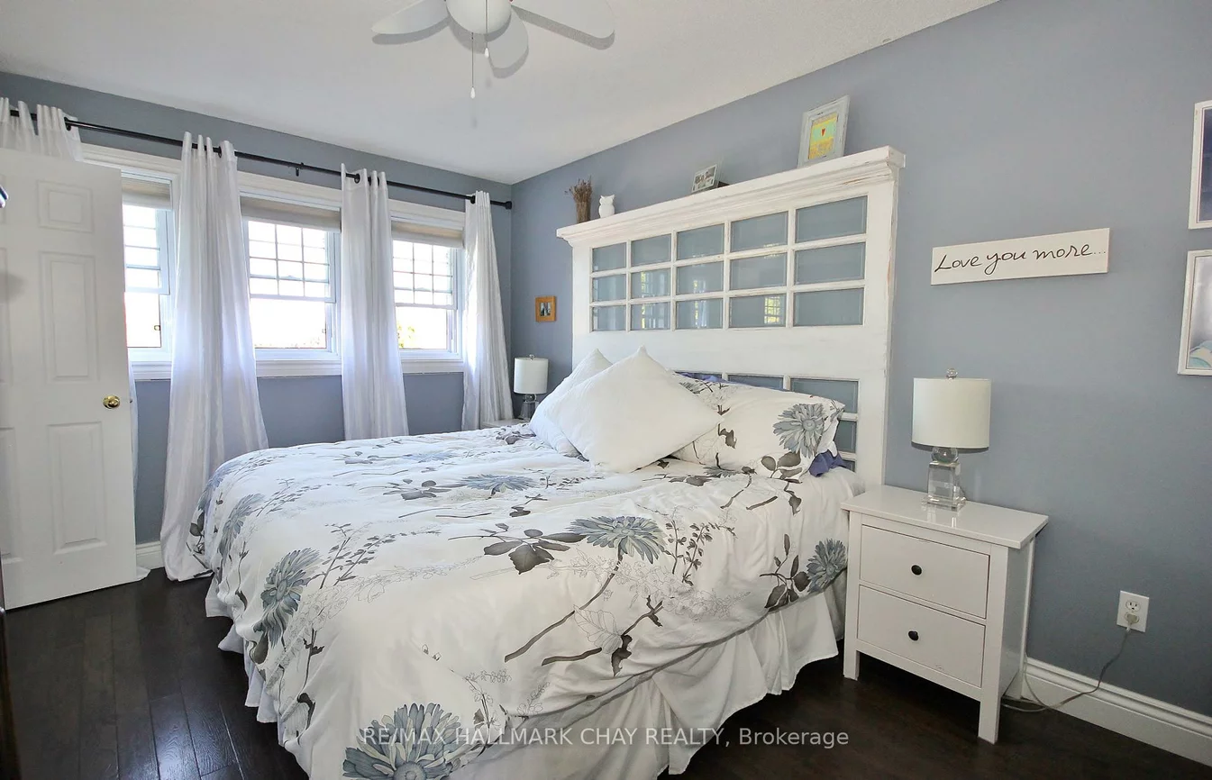 1084, Winnifred, Alcona, Innisfil