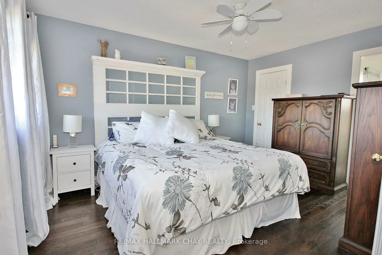 1084, Winnifred, Alcona, Innisfil