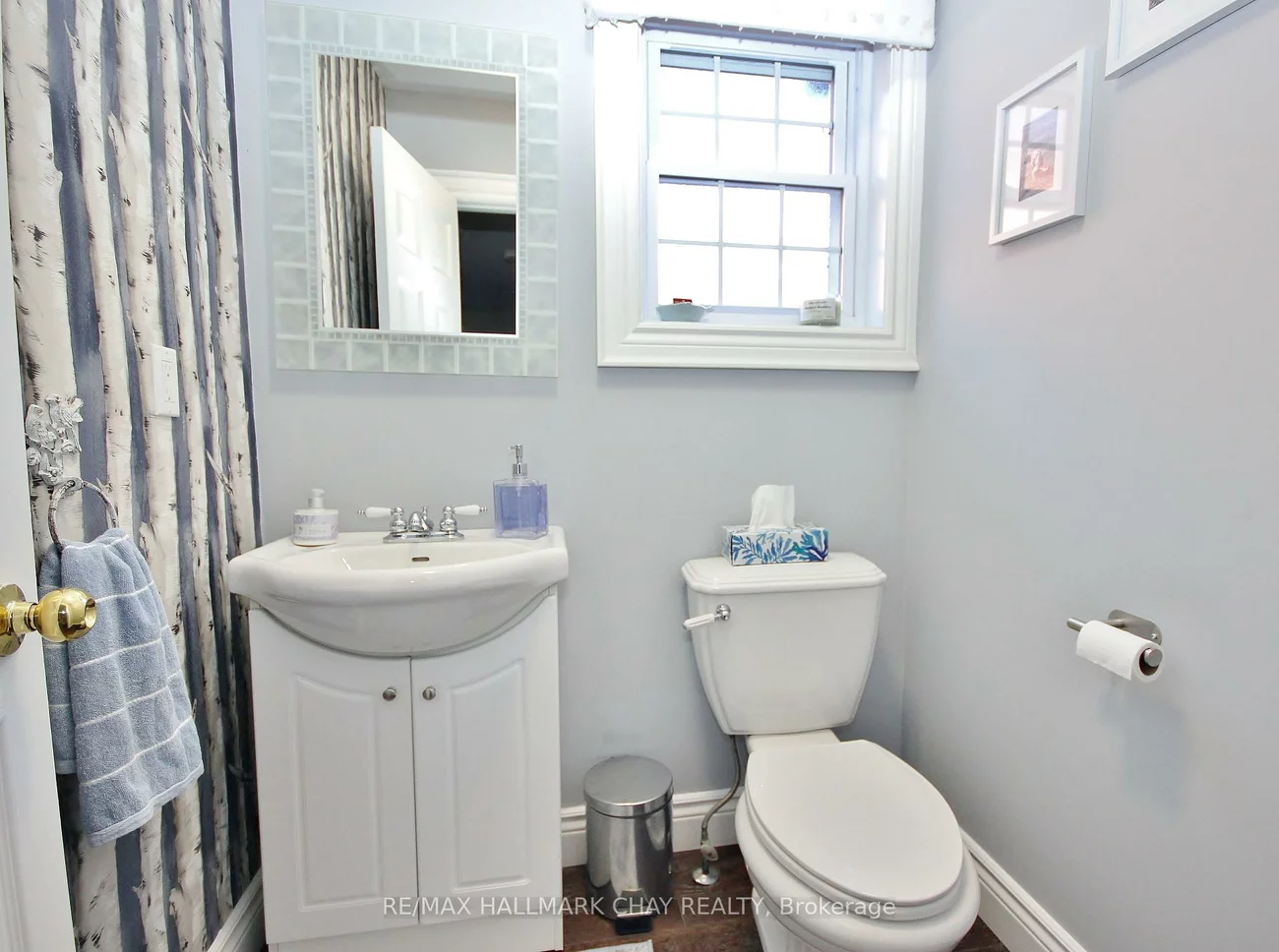 1084, Winnifred, Alcona, Innisfil