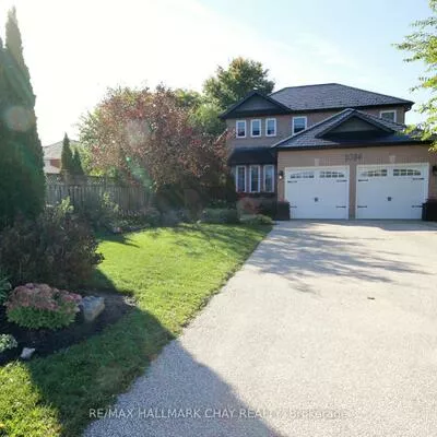 1084, Winnifred, Alcona, Innisfil