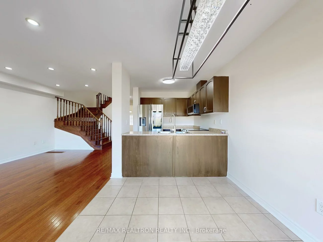 1192, Mary-Lou, Alcona, Innisfil