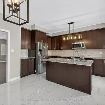 878, Green, Lefroy, Innisfil