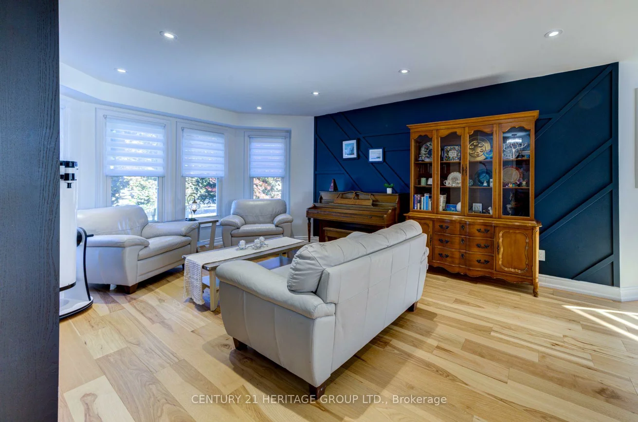 1900, Applewood, Alcona, Innisfil