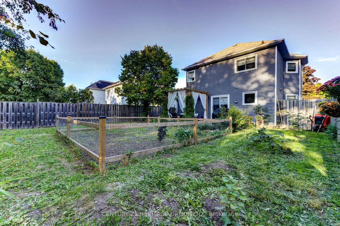 1900, Applewood, Alcona, Innisfil
