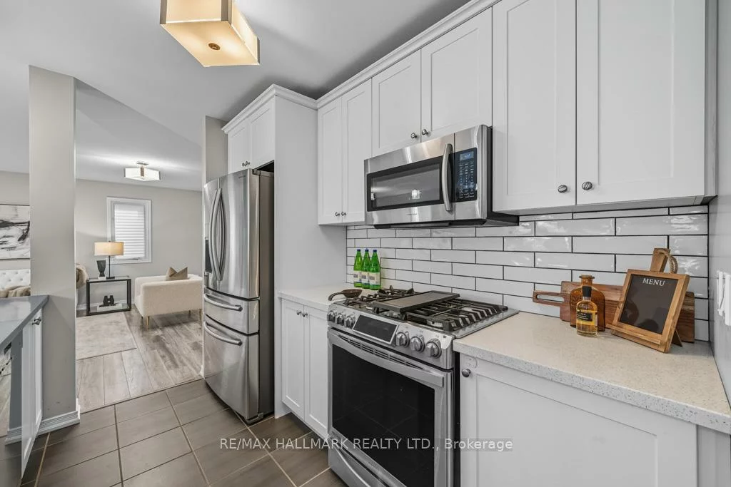 1278, Leslie, Alcona, Innisfil