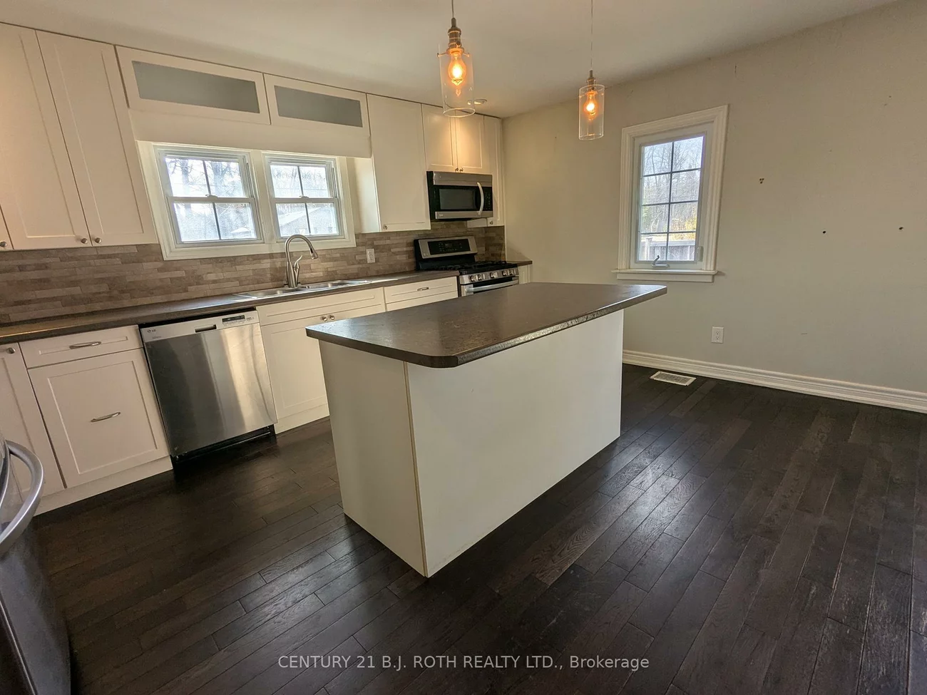 2709, 25, Rural Innisfil, Innisfil