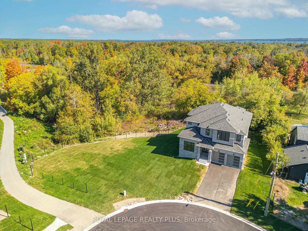 981, Church, Lefroy, Innisfil