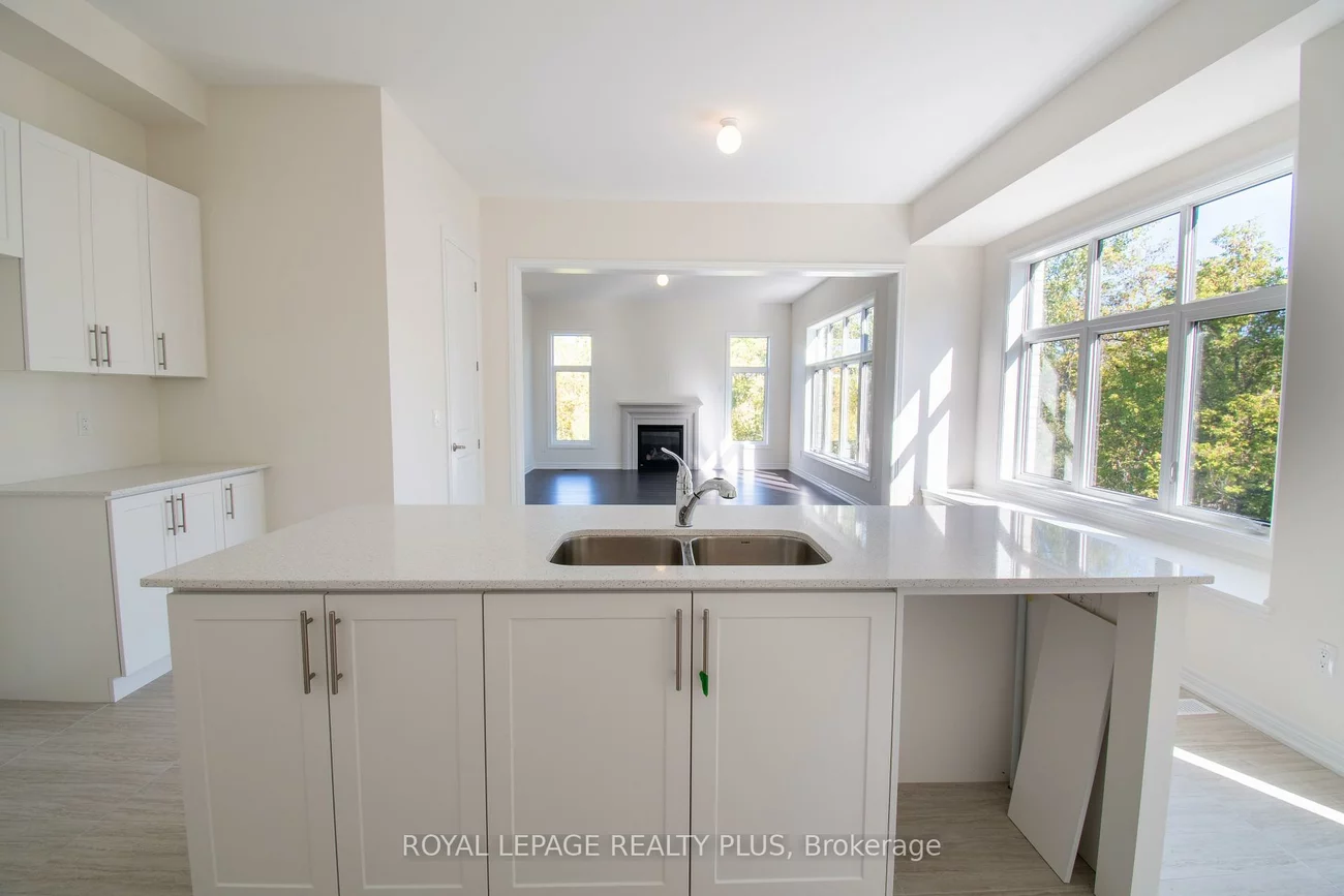 981, Church, Lefroy, Innisfil
