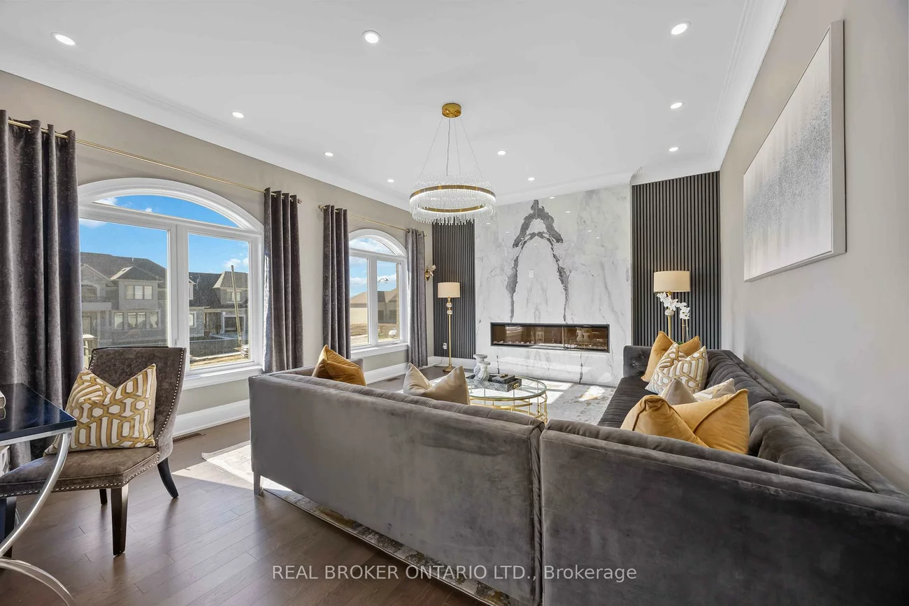 2236, Pemberton, Churchill, Innisfil