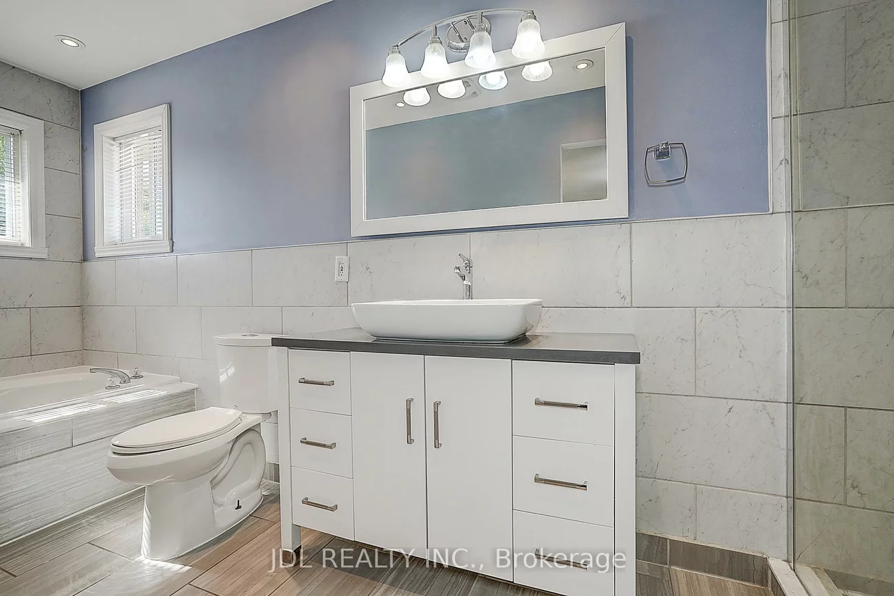 1187, Leslie, Alcona, Innisfil