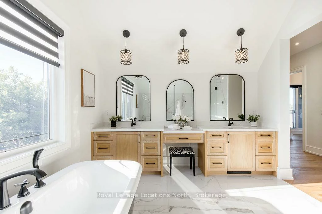 22, EAST JOHN, Cookstown, Innisfil