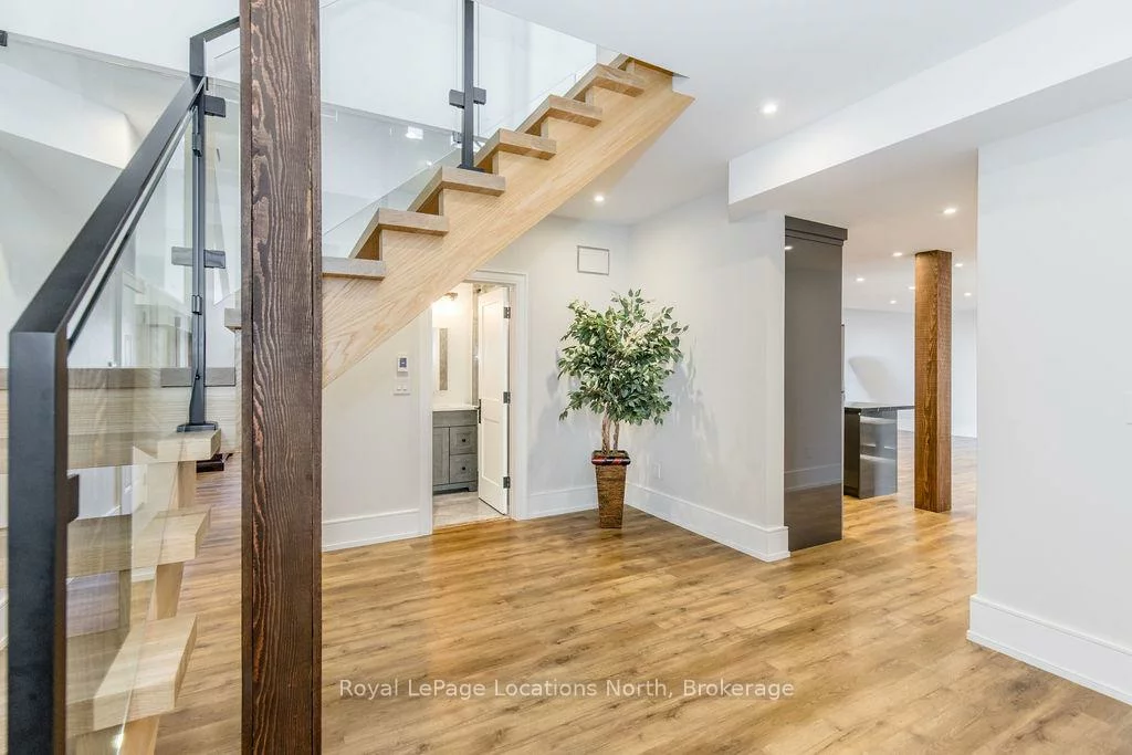 22, EAST JOHN, Cookstown, Innisfil