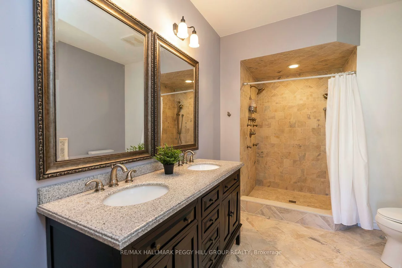 222, Glenn, Stroud, Innisfil