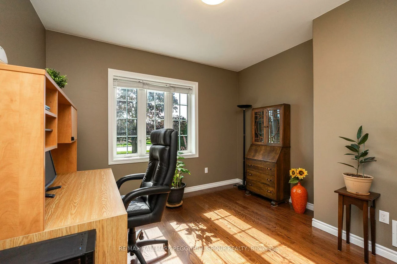 222, Glenn, Stroud, Innisfil