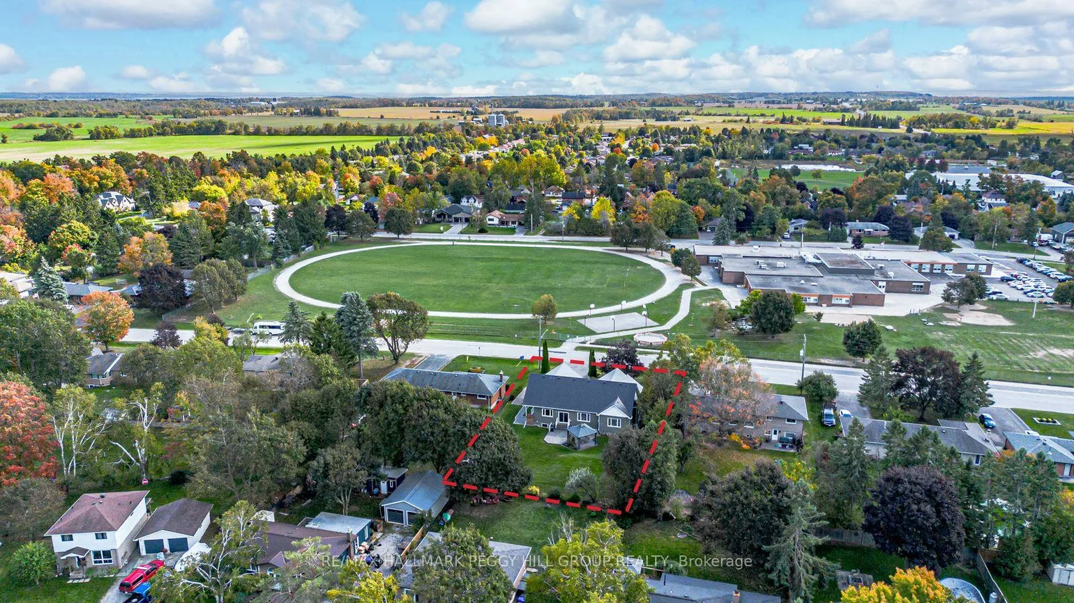 222, Glenn, Stroud, Innisfil