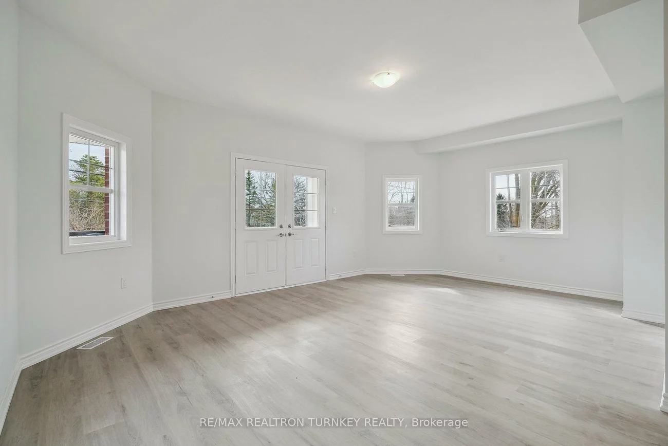 2, Ravenscraig, Cookstown, Innisfil