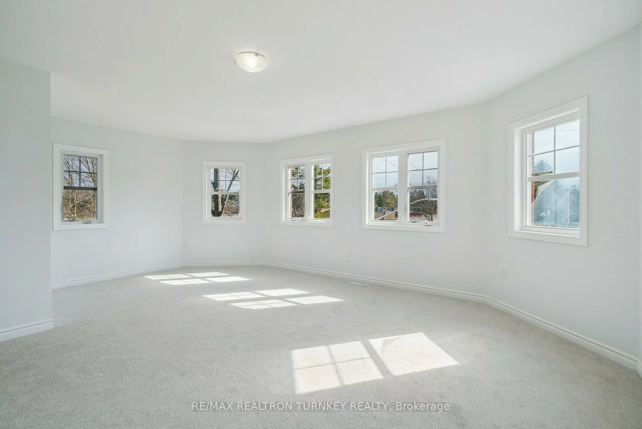 2, Ravenscraig, Cookstown, Innisfil